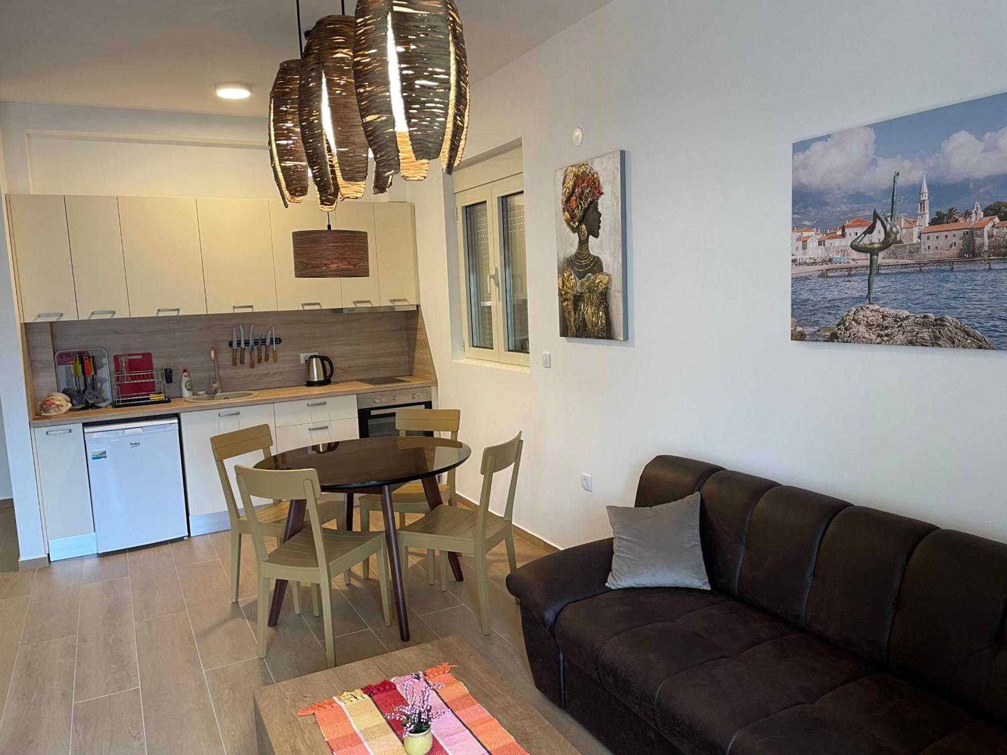 Lux Apartment Amarin Pržno Exteriör bild